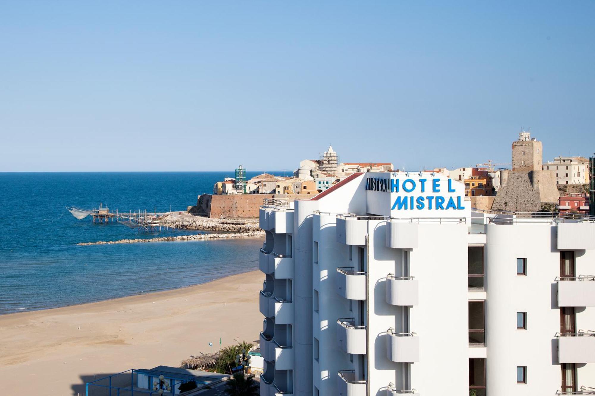Hotel Mistral Termoli Esterno foto